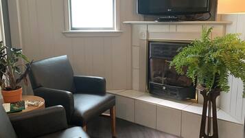 Kabin Klasik, 2 Tempat Tidur Queen, Bebas Asap Rokok, microwave | Area keluarga