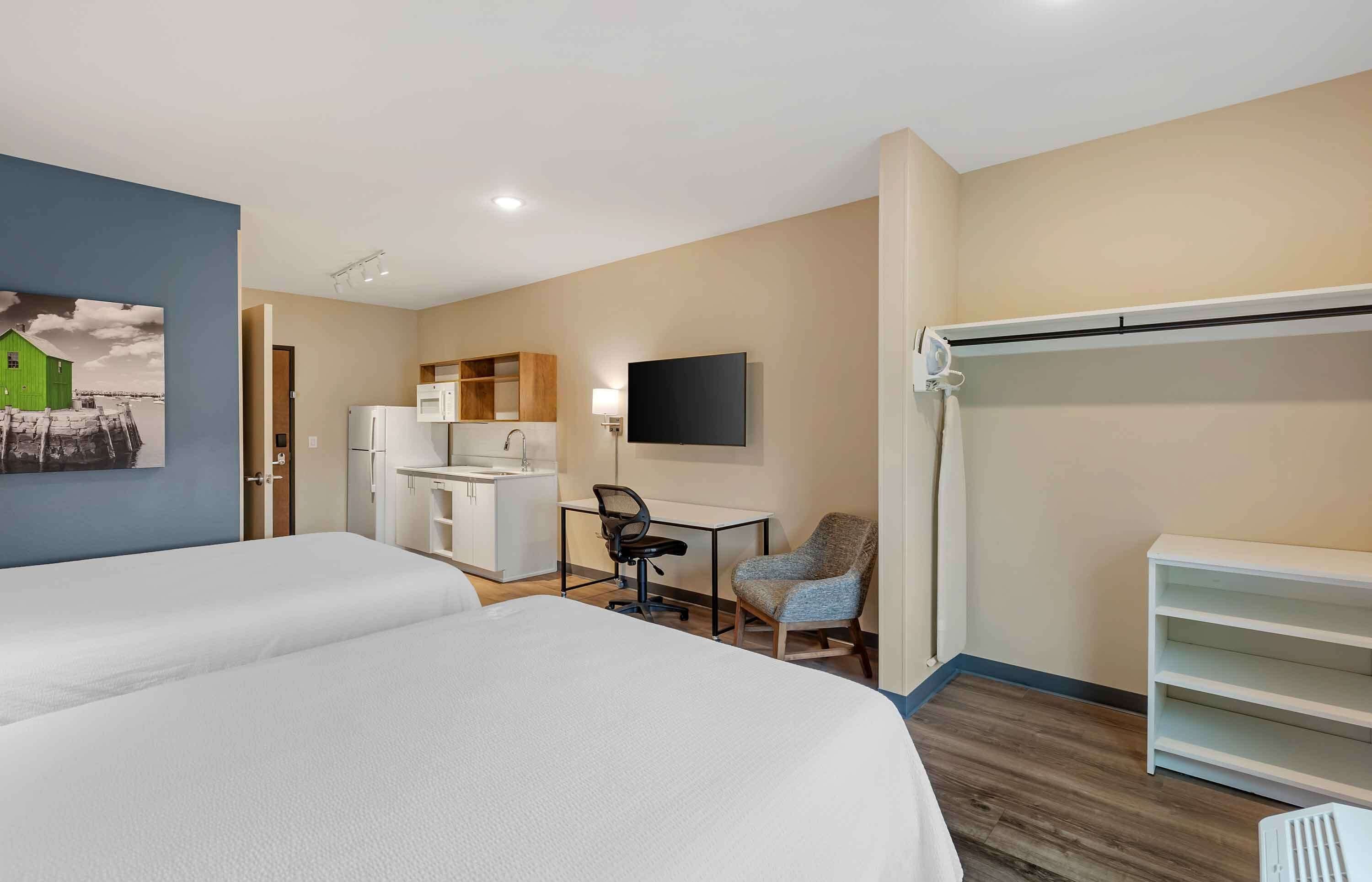 Standard Studio, 2 Queen Beds, Non Smoking, Refrigerator & Microwave | Premium bedding, desk, laptop workspace, iron/ironing board