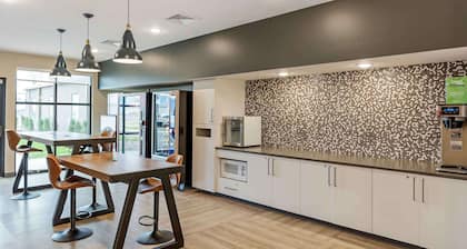Extended Stay America Premier Suites - Belgrade - Bozeman - Yellowstone Airport