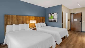 Standard Studio, 2 Queen Beds, Non Smoking, Refrigerator & Microwave | Premium bedding, laptop workspace, iron/ironing board, free WiFi
