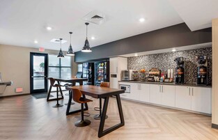 Desayuno para llevar incluido todos los días 