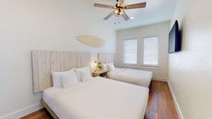 3 bedrooms, bed sheets