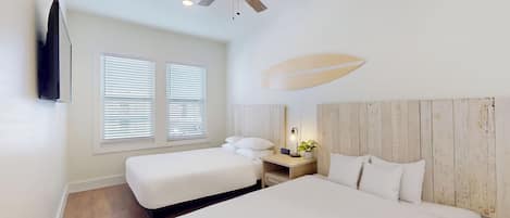 3 habitaciones y ropa de cama