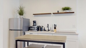 Fridge, microwave, oven, cookware/dishes/utensils