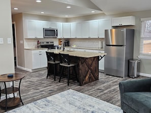 Fridge, microwave, oven, stovetop - Wooded Family Paradise (Milford Center)