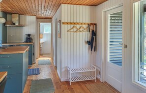 Interior - Gorgeous home in Læsø with WiFi (Læsø)