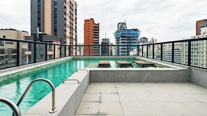 Outdoor pool - Nik Alves Guimarães 1007 (São Paulo)