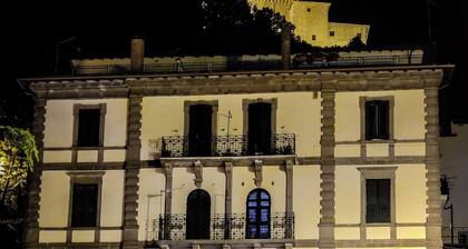 Casa Divitia Accogliente Casa Costruita nei Primi del Secolo 900, Ristrutturata