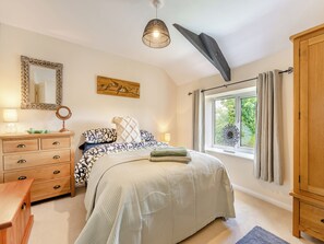 2 bedrooms, free WiFi, bed sheets - Church View Cottage - UK45697 (Pickering)