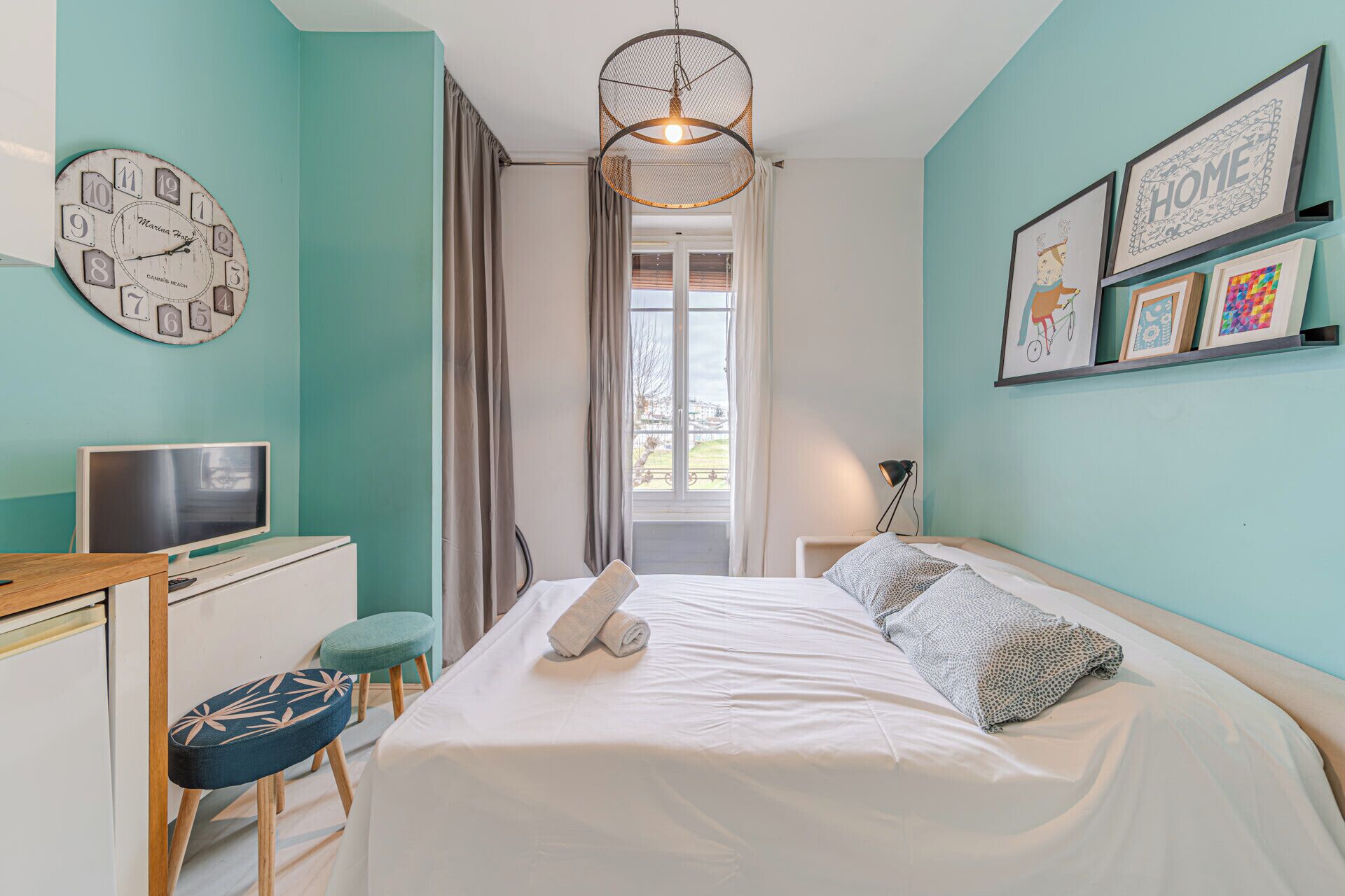 1 室のベッドルーム、ベッドシーツ