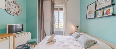 1 室のベッドルーム、ベッドシーツ