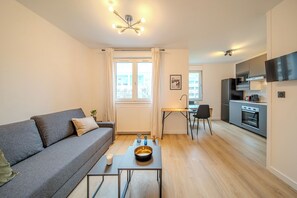 Living area - Charmant 4 pers Halle Tony Garnier (Lyon)