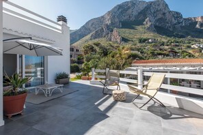 House, Garden View | Terrace/patio - Seaview Villa In Mongerbino (Santa Flavia)