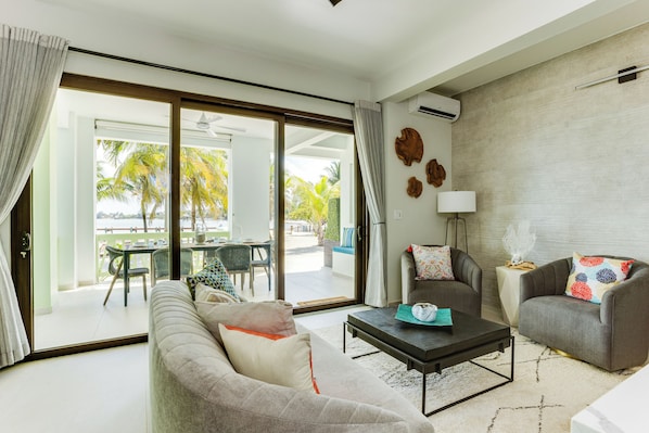 Deluxe Condo, 3 Bedrooms, Sea View, Beachfront | Living area - Marazul Belize (Placencia)