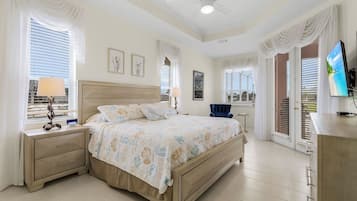 3 dormitoris, escriptori i planxa i posts de planxar