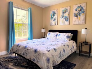 4 bedrooms, desk, iron/ironing board, WiFi
