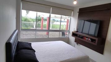 2 slaapkamers, een strijkplank/strijkijzer, wifi, beddengoed