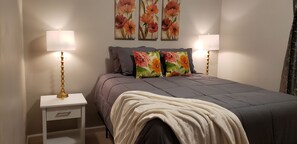 3 slaapkamers, een bureau, een strijkplank/strijkijzer, wifi