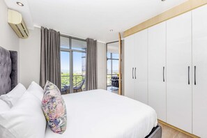 1 Schlafzimmer, Schreibtisch, Bügeleisen/Bügelbrett, kostenloses WLAN