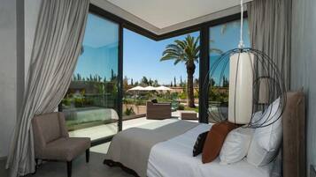 6 bedrooms, iron/ironing board, WiFi, bed sheets