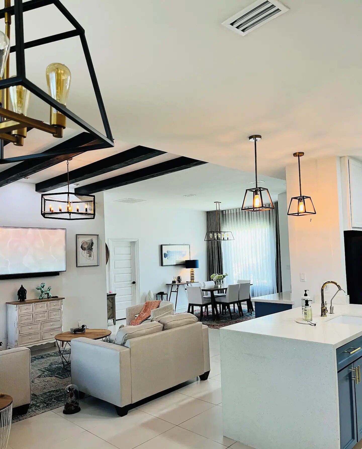 Fernseher, Videospiele, Bücher