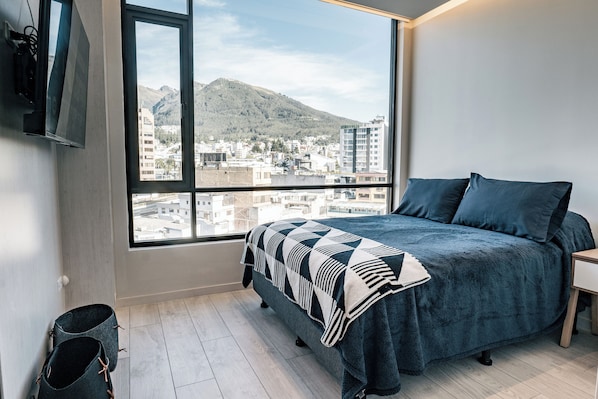 1 bedroom, desk, iron/ironing board, WiFi - EcoVida707: Modern and sustainable studio apartment in the best area of Quito. (Quito)