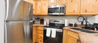 Luxuriously Contemporary Condo WL1401 | Powder Mtn