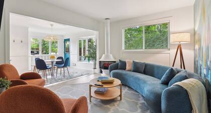 Wayzata Colorful Home w/ Office!