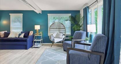 Wayzata Colorful Home w/ Office!