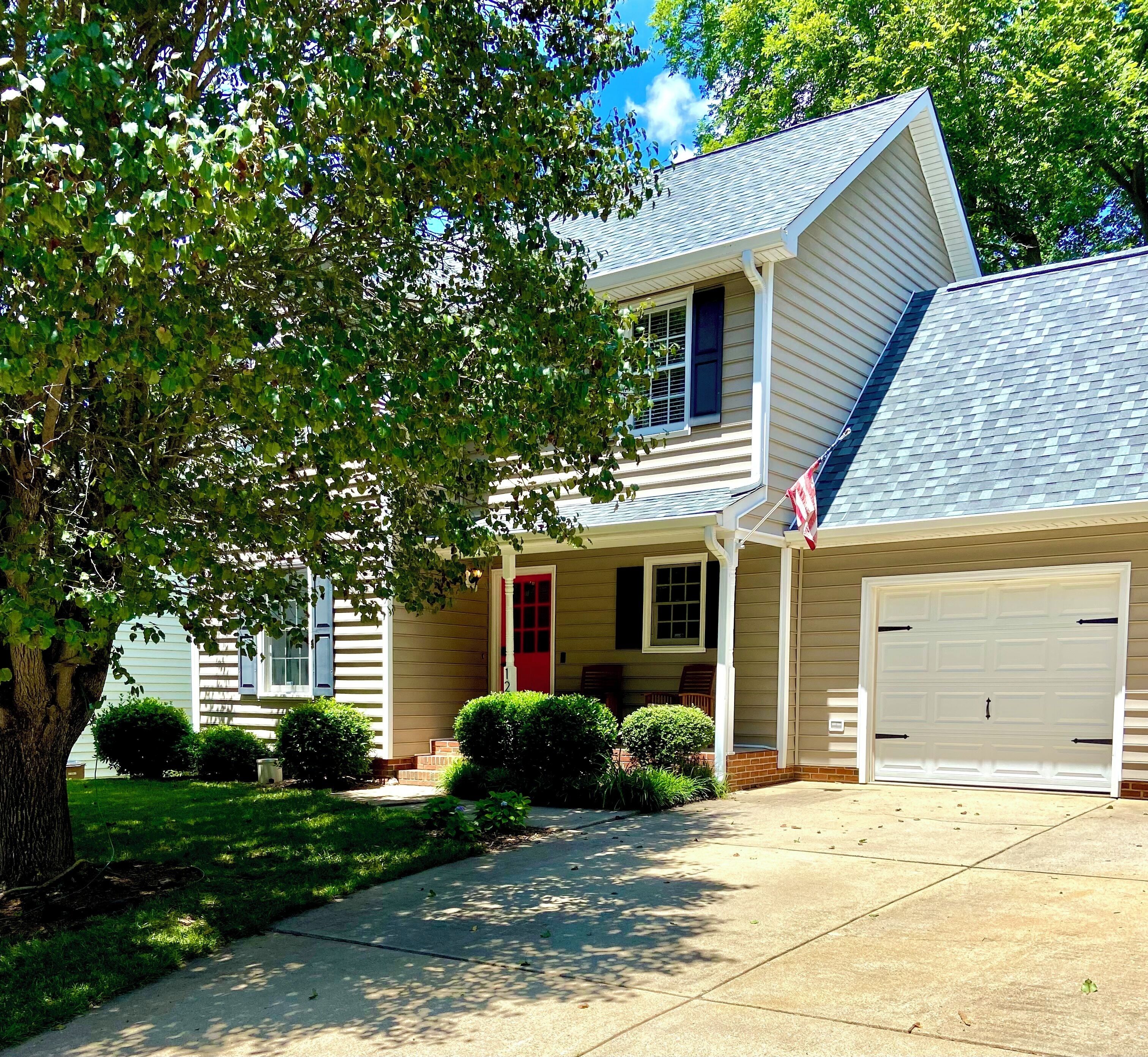 Cozy dog friendly Wake Forest Home close to Joyner Park and Downtown Wake Forest