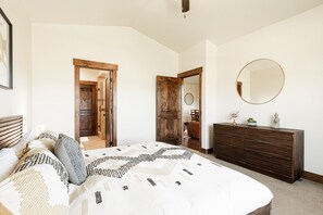 3 sovrum, strykjärn/strykbräda, gratis wi-fi och sängkläder