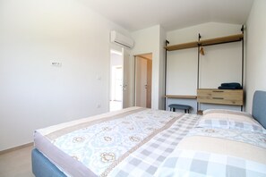 3 bedrooms, Internet - House 2340/115035 (Istria - Valbandon), 2000m from the beach (Valbandon)