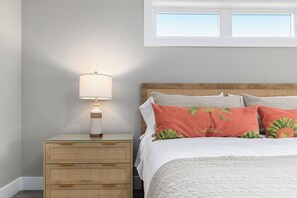 2 habitaciones, escritorio, tabla de planchar con plancha y wifi gratis 