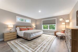 2 quartos, ferros/tábuas de passar roupa, Wi-Fi, roupa de cama