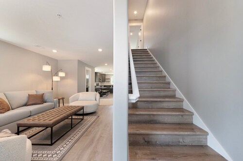 🌲 The Birches ➠ Luxury Condotel in Downtown Lake Leelanau | U5