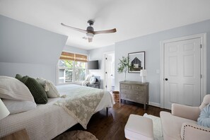 4 室のベッドルーム、アイロン / アイロン台、WiFi、ベッドシーツ