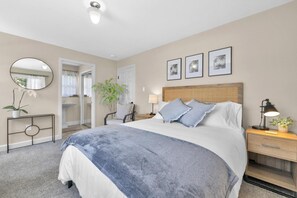 1 slaapkamer, een strijkplank/strijkijzer, gratis wifi, beddengoed