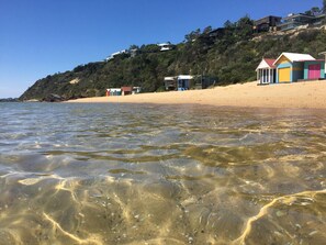 Beach - Quiet, luxurious Guest House - Couples Retreat (Mornington)