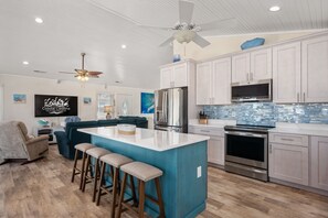 SS77: Waves of Joy | TL Kitchen Area