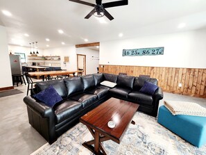 Smart TV, offices - Barndominium nestled in the woods near Pictured Rocks, Waterfalls and ATV Trails (Shingleton)