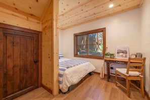 3 chambres, bureau, Wi-Fi gratuit