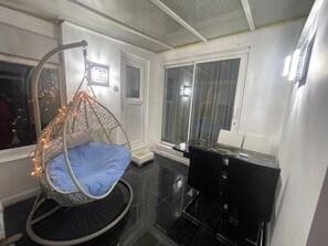 House | Terrace/patio - The Luxury Holiday Home (Manchester)