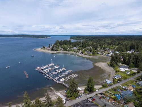 The Sequoia: New! 4bd w/ Soak Tub & Sauna Olympia