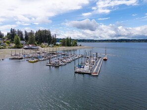 Marina