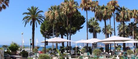 Restauration en plein air