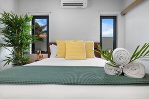 3 chambres, fer et planche à repasser, Wi-Fi, draps fournis