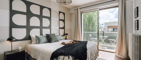 3 chambres, fer et planche à repasser, Wi-Fi, draps fournis