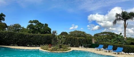 Alberca al aire libre