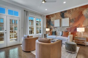 Televisie en een open haard