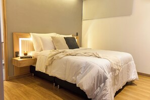 2 bedrooms, bed sheets - Cozy Aparta-Suite Stadio | Rosa Negra (Medellín)